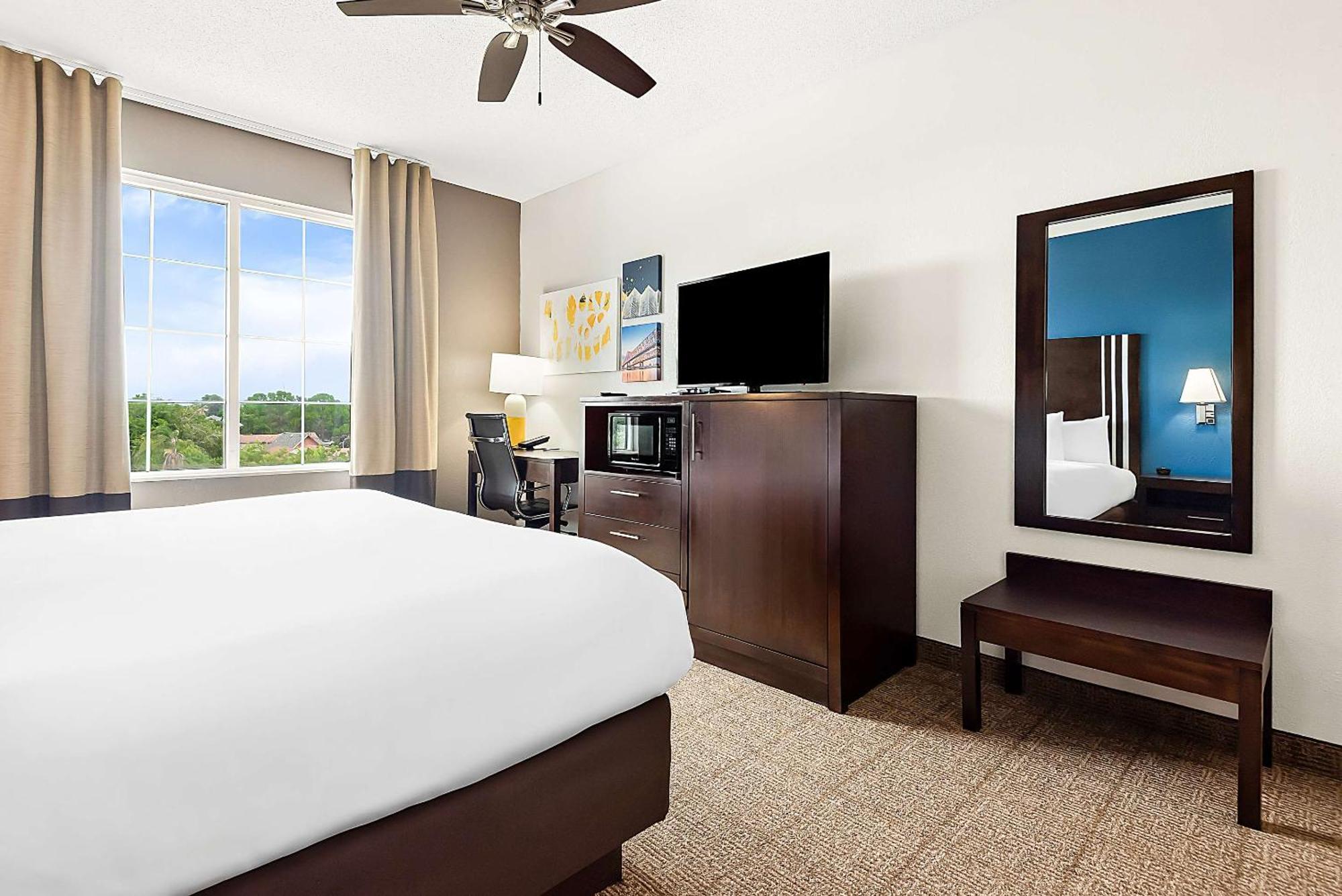 คอมฟอร์ต สวีท Hotel นิวออร์ลีนส์ ภายนอก รูปภาพ